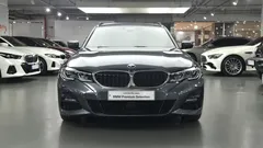 2022 BMW 3-Series 320d Touring M Sport — фото 2