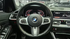 2022 BMW 3-Series 320d Touring M Sport — фото 18