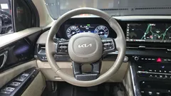 2023 Kia Carnival Gasoline 4-Seater Hi-Limousine — фото 13