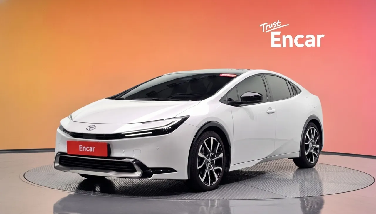 2024 Toyota Prius 2.0 PHEV XSE