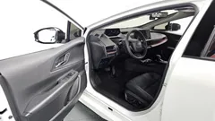 2024 Toyota Prius 2.0 PHEV XSE — фото 10