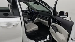 2023 Kia Carnival Gasoline 7-Seater Signature — фото 15