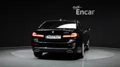 2023 BMW 5-Series 523d Luxury — фото 4