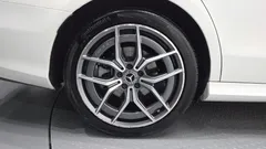 2022 Mercedes-Benz E-Class E220d 4MATIC AMG Line — фото 5