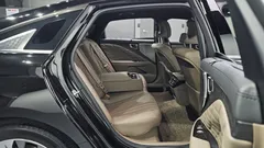 2023 Kia K8 Signature Special — фото 11