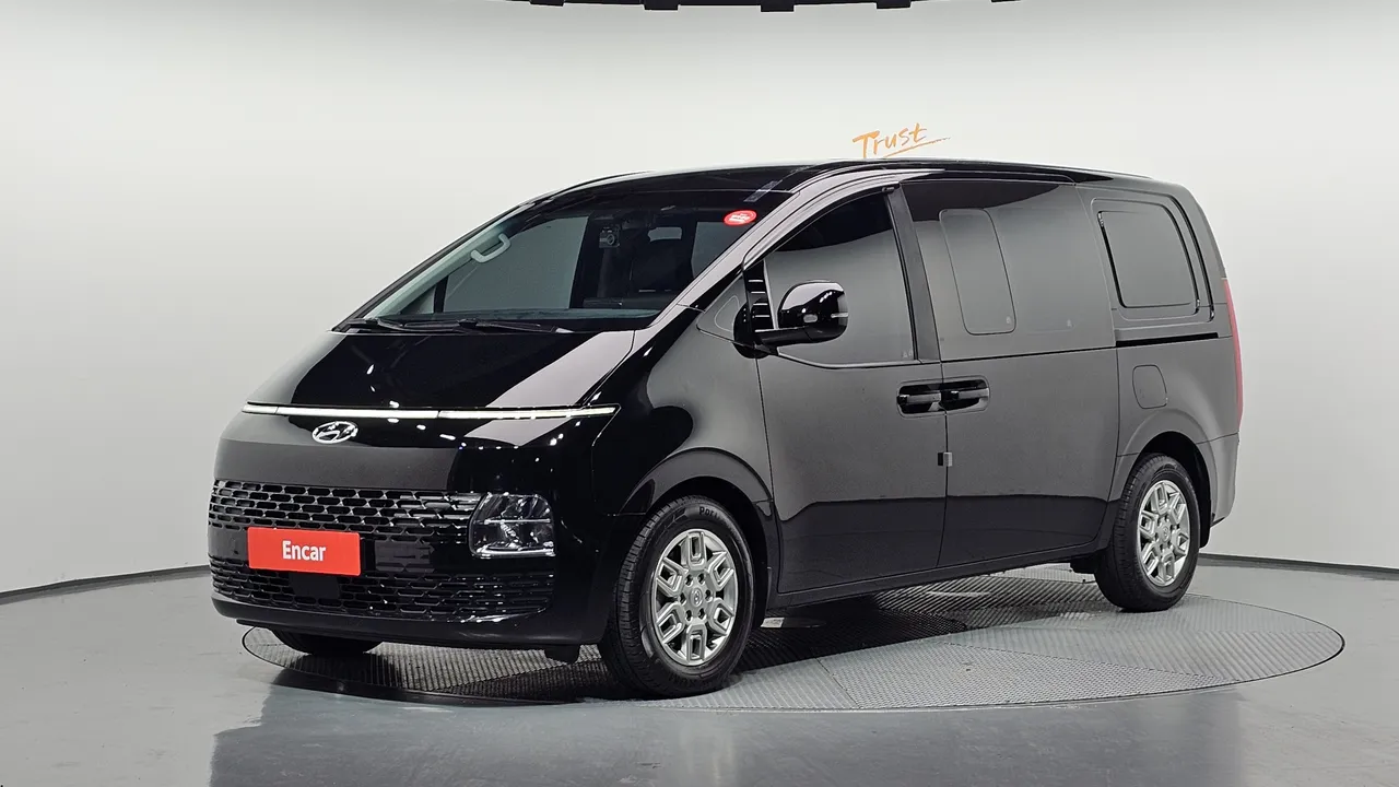 2024 Hyundai Staria L3.5 Cargo 5-Seater