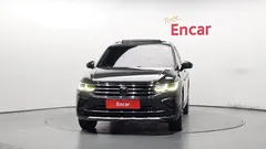 2021 Volkswagen Tiguan 2.0 TDI 4Motion Prestige, серый — фото 3