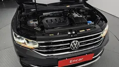 2021 Volkswagen Tiguan 2.0 TDI 4Motion Prestige, серый — фото 6