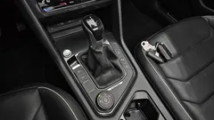 2021 Volkswagen Tiguan 2.0 TDI 4Motion Prestige, серый — фото 9