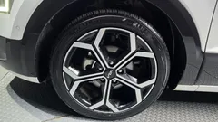 2022 Kia Niro Signature — фото 5
