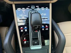 2022 Porsche Cayenne 3.0 PLATINUM EDITION — фото 19