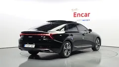 2023 Kia K8 Signature — фото 2