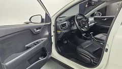 2020 Kia Stonic 1.4 — фото 10