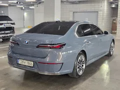 2023 BMW 7-Series 740i sDrive Design Pure Excellence — фото 2