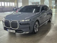 2023 BMW 7-Series 740i sDrive Design Pure Excellence — фото 13