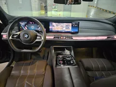 2023 BMW 7-Series 740i sDrive Design Pure Excellence — фото 14