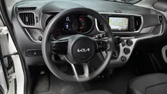 2022 Kia RAY Van — фото 15