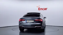 2023 Audi A5 40 TFSI Quattro Premium Sportback, серый — фото 4