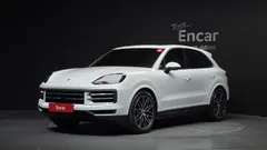 2024 Porsche Cayenne 3.0 — фото 1