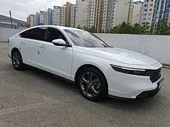 2023 Honda Accord 1.5 Turbo, белый — фото 3