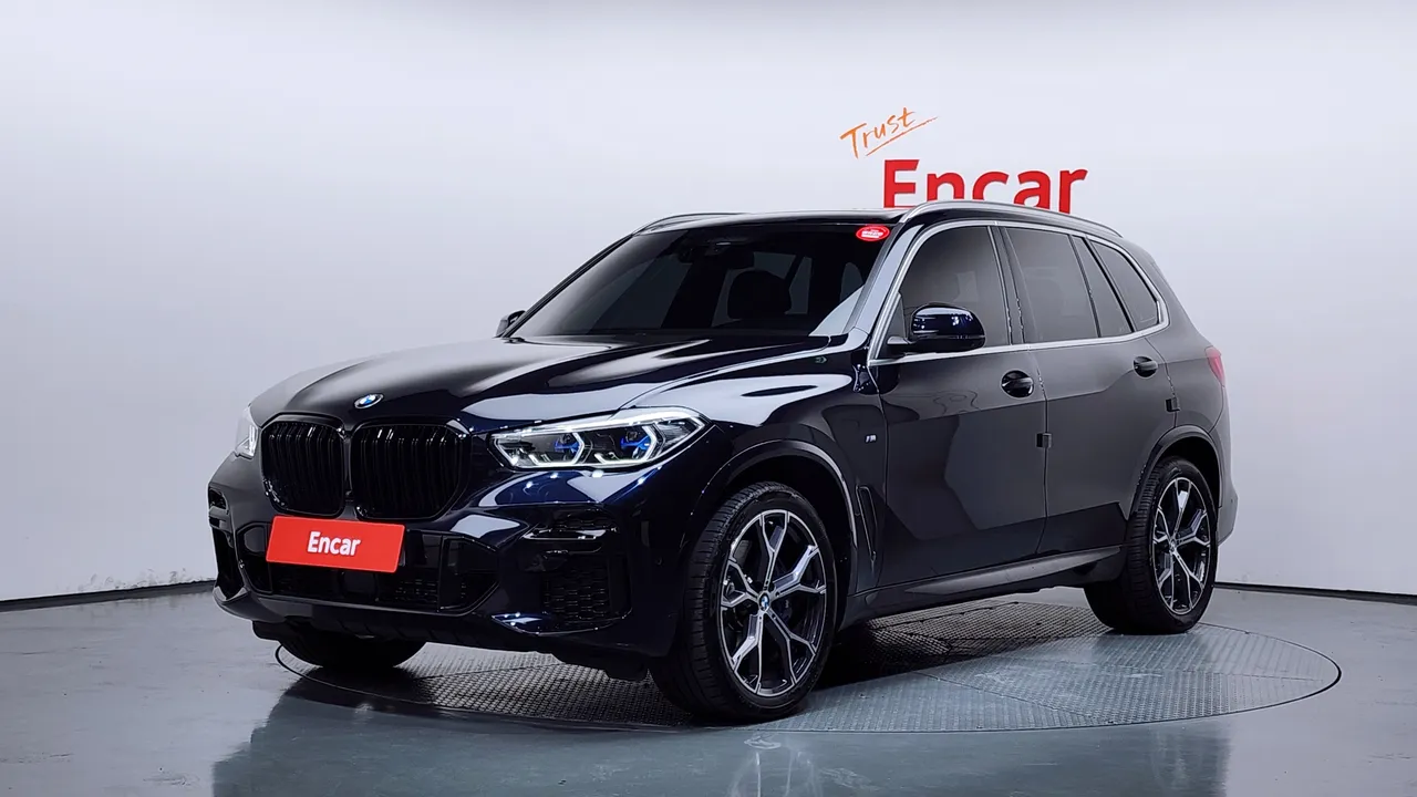 2023 BMW X5 xDrive 40i M Sport