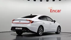 2022 Hyundai Sonata 2.0 — фото 2