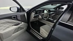 2023 Kia K8 Signature — фото 10