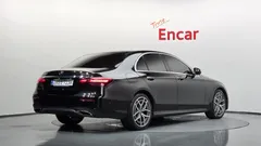 2023 Mercedes-Benz E-Class E220d 4MATIC AMG Line — фото 2
