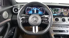 2023 Mercedes-Benz E-Class E220d 4MATIC AMG Line — фото 13