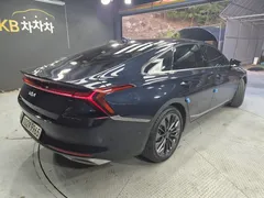 2023 Kia K8 2.5 Gasoline 2WD — фото 4
