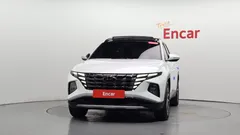 2021 Hyundai Tucson Inspiration 2WD, белый — фото 3