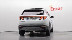 2021 Hyundai Tucson Inspiration 2WD, белый — фото 4