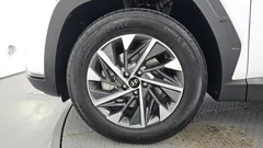 2021 Hyundai Tucson Inspiration 2WD, белый — фото 5