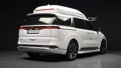 2023 Kia Carnival Gasoline 7-Seater Hi-Limousine — фото 2