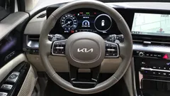 2023 Kia Carnival Gasoline 7-Seater Hi-Limousine — фото 13