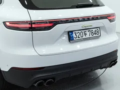 2023 Porsche Cayenne 3.0 E-Hybrid — фото 16
