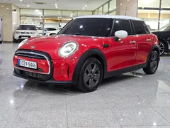 2023 Mini Cooper Classic — фото 13