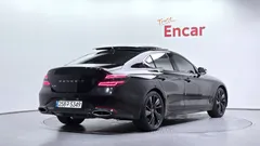 2022 Genesis G70 Gasoline 2.0T 2WD — фото 2