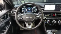 2022 Genesis G70 Gasoline 2.0T 2WD — фото 13