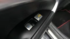 2022 Genesis G70 Gasoline 2.0T 2WD — фото 17