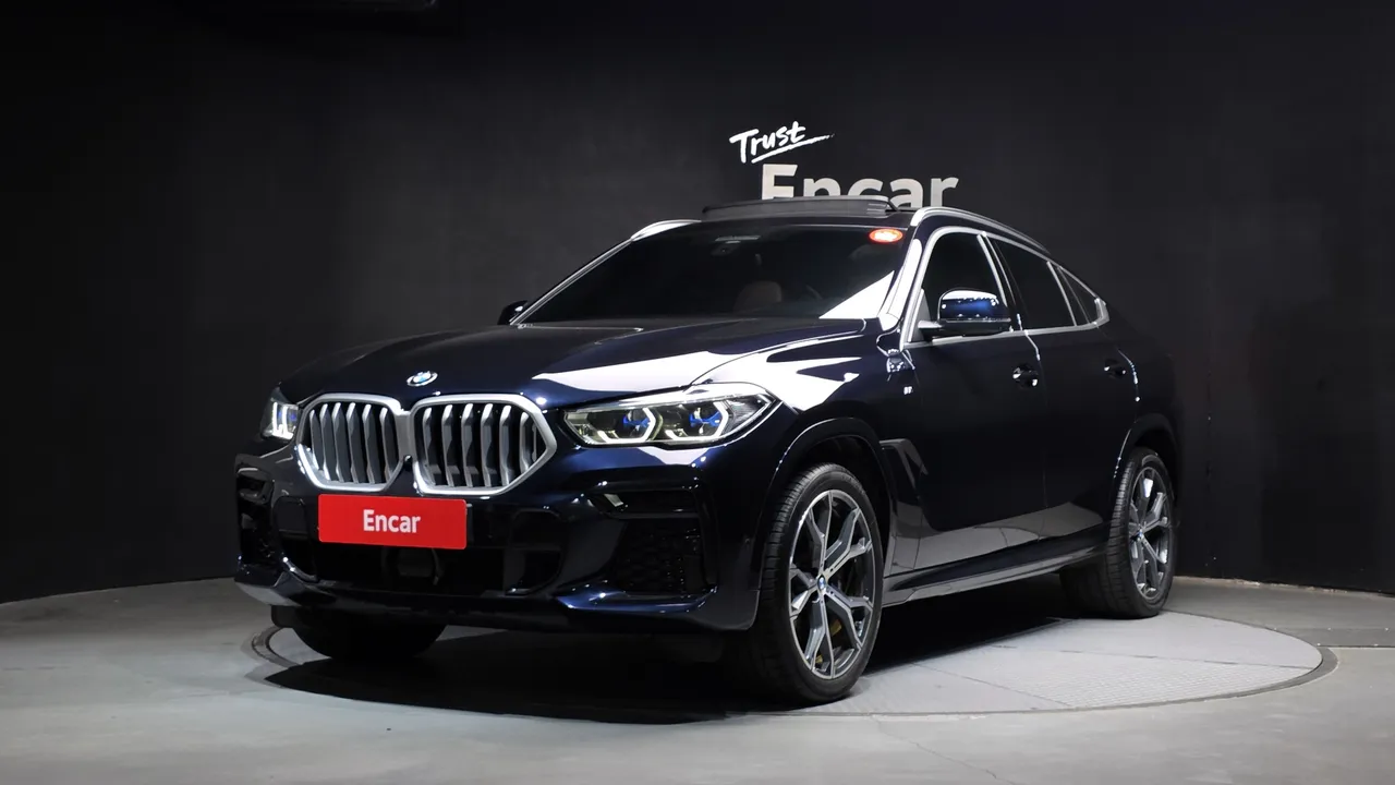 2023 BMW X6 xDrive40i M Sport