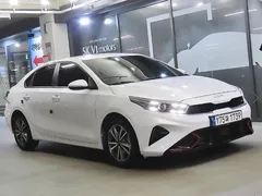 2022 Kia K3 1.6, белый — фото 13