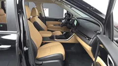 2023 Kia Carnival Diesel 9-Seater Prestige — фото 11