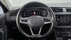 2022 Volkswagen Tiguan 2.0 TDI Premium — фото 12