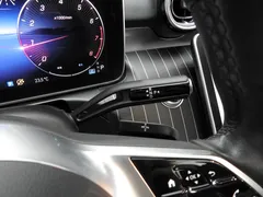2023 Mercedes-Benz C-Class C200 Avantgarde — фото 9