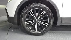 2022 Volkswagen Tiguan 2.0 TDI Premium — фото 5
