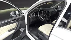 2022 Volkswagen Tiguan 2.0 TDI Premium — фото 11