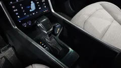 2023 KG_Mobility_Ssangyong Torres Gasoline 1.5 2WD — фото 9