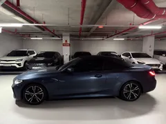 2021 BMW 4-Series 420i M Sport Convertible, синий — фото 1