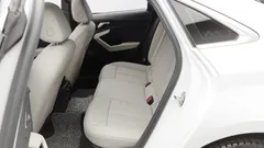 2023 Audi A3 40 TFSI, белый — фото 16